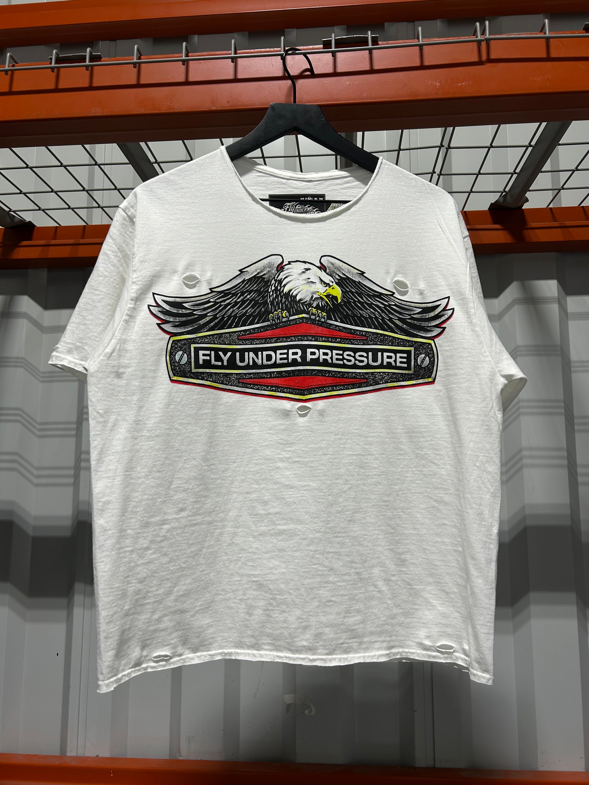 EMBLEM TEE WHITE